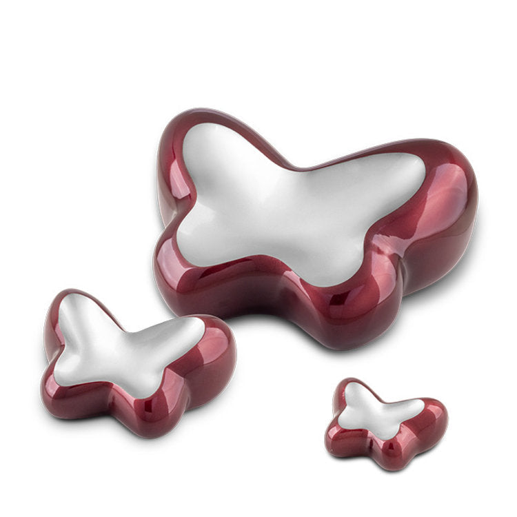 Metalen keepsake urn messing met vlindermotief