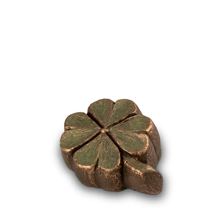 Troost urntjes: handgemaakte keramische urnen voor kinderen – blijvende herinnering