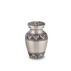 Metalen keepsake urn ambachtelijk vervaardigd