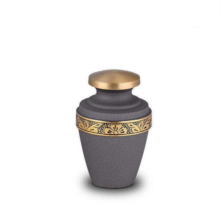 Metalen keepsake urn messing met verfijnde afwerking