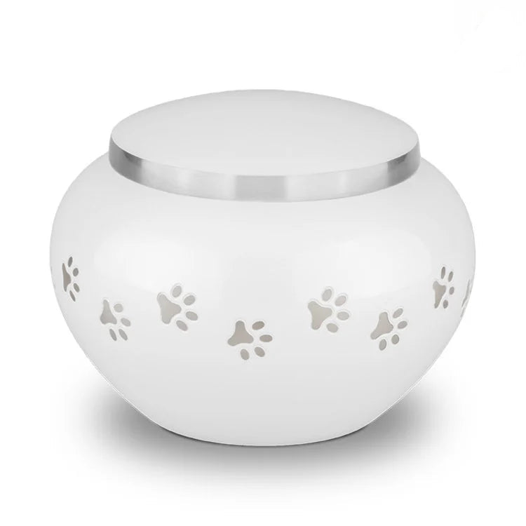 Metaal urn wit en zilver groot glanzend met dierenpootjes