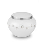 Kleine metalen dierenurn wit met zilverkleurige details glanzend en personaliseerbaar