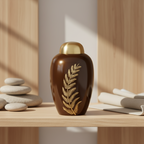 Metalen urn messing met ambachtelijke afwerking