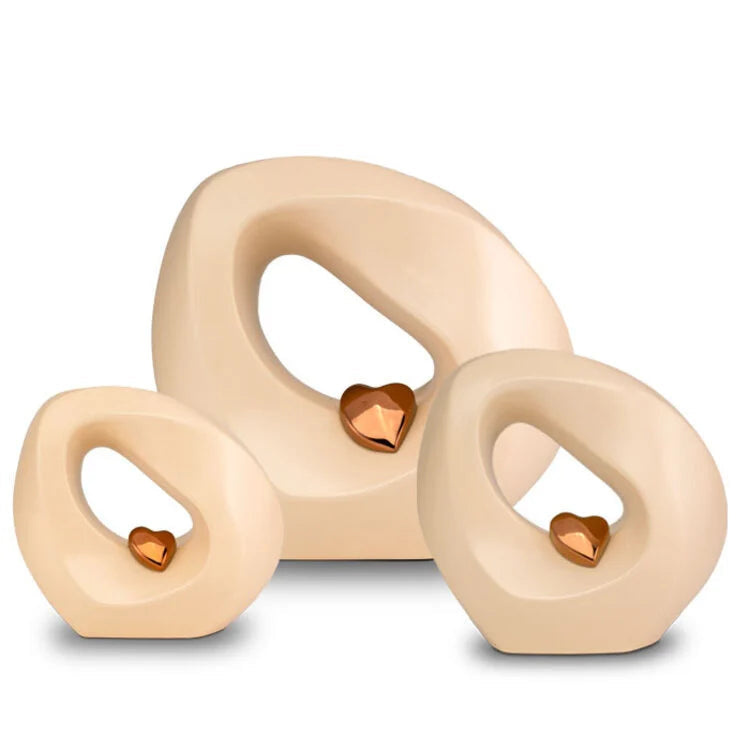 Keramische urn met kleurrijk motief en glanzende afwerking