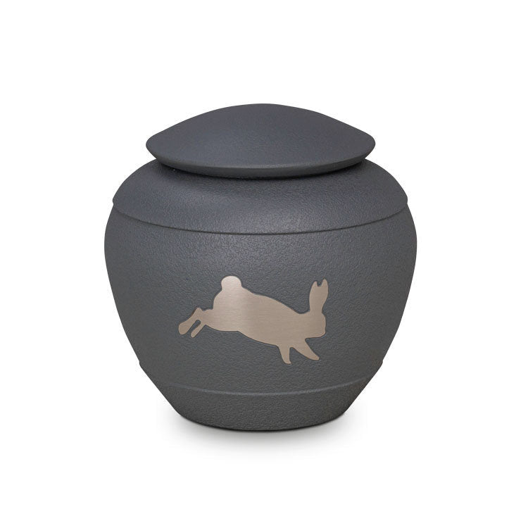 Metalen dierenurn konijn, mat donkergrijs met zilverkleurige afwerking